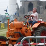 25 – 26 juillet 2009 4ème fête des vieux tracteurs à la pointe Saint Mathieu – 18 –